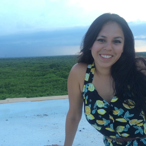 Meet your Posher, Lynsie - Picture 1 of 1